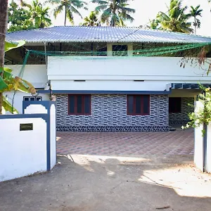 Ambili Riverfront With Party Hall , Irimbranallur India